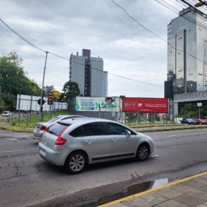 Terreno com 3206m², no bairro Exposição em Caxias do Sul para Alugar ou Comprar
