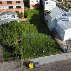 Terreno, no bairro Centro em Flores da Cunha para Comprar