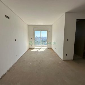 Apartamento com 110m², 3 dormitórios, 2 vagas, no bairro Petrópolis em Caxias do Sul para Comprar