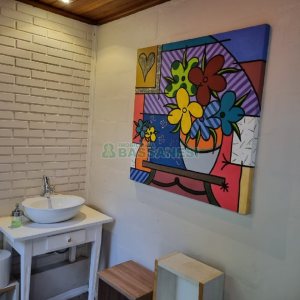 Casa com 650m², 3 dormitórios, 2 vagas, no bairro Santa Catarina em Caxias do Sul para Comprar