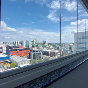 Apto Mobiliado com 49m², 1 dormitório, 1 vaga, no bairro Villagio Iguatemi em Caxias do Sul para Alugar