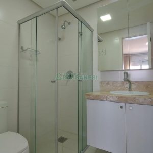 Apto Mobiliado com 49m², 1 dormitório, 1 vaga, no bairro Villagio Iguatemi em Caxias do Sul para Alugar