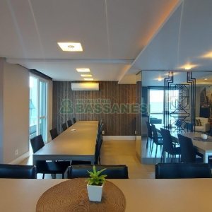 Apto Mobiliado com 49m², 1 dormitório, 1 vaga, no bairro Villagio Iguatemi em Caxias do Sul para Alugar