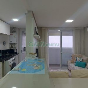 Apto Mobiliado com 49m², 1 dormitório, 1 vaga, no bairro Villagio Iguatemi em Caxias do Sul para Alugar