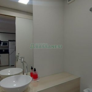 Apto Mobiliado com 49m², 1 dormitório, 1 vaga, no bairro Villagio Iguatemi em Caxias do Sul para Alugar
