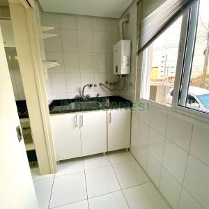 Apartamento com 116m², 3 dormitórios, 1 vaga, no bairro Charqueadas em Caxias do Sul para Comprar