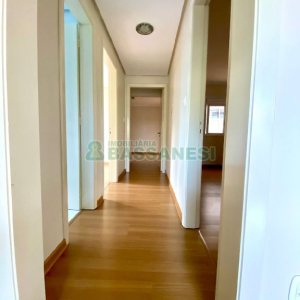 Apartamento com 116m², 3 dormitórios, 1 vaga, no bairro Charqueadas em Caxias do Sul para Comprar