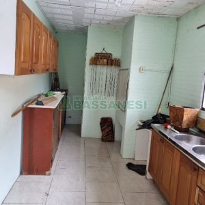 Casa com 180m², 3 dormitórios, 2 vagas, no bairro Desvio Rizzo em Caxias do Sul para Comprar