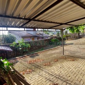Casa com 240m², 6 dormitórios, 3 vagas, no bairro São Leopoldo em Caxias do Sul para Alugar