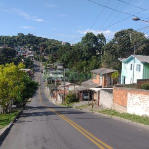 Terreno com 256m², no bairro Cidade Nova em Caxias do Sul para Comprar