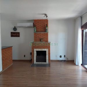 Casa com 260m², 3 dormitórios, 3 vagas, no bairro Santa Catarina em Caxias do Sul para Comprar