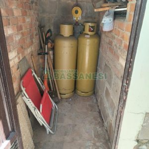 Casa com 260m², 3 dormitórios, 3 vagas, no bairro Santa Catarina em Caxias do Sul para Comprar