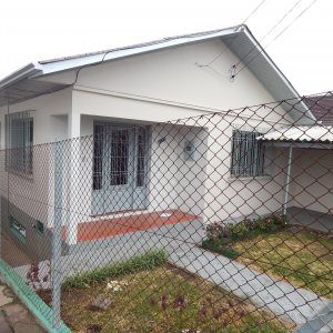 Casa com 180m², 4 dormitórios, 1 vaga, no bairro Lourdes em Caxias do Sul para Alugar