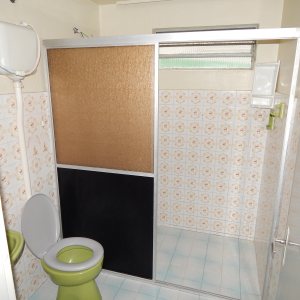 Casa com 180m², 4 dormitórios, 1 vaga, no bairro Lourdes em Caxias do Sul para Alugar
