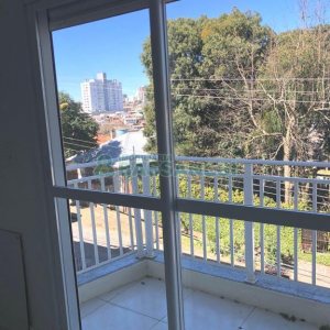 Apartamento com 87m², 2 dormitórios, 1 vaga, no bairro Jardim América em Caxias do Sul para Alugar