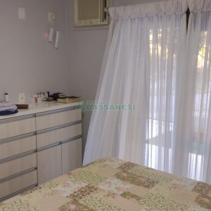 Casa com 125m², 3 dormitórios, 2 vagas, no bairro Desvio Rizzo em Caxias do Sul para Comprar