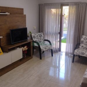 Casa com 125m², 3 dormitórios, 2 vagas, no bairro Desvio Rizzo em Caxias do Sul para Comprar