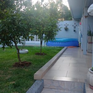 Casa com 125m², 3 dormitórios, 2 vagas, no bairro Desvio Rizzo em Caxias do Sul para Comprar