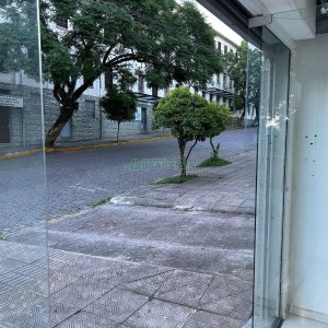 Loja com 20m², no bairro Centro em Caxias do Sul para Alugar