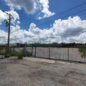 Terreno com 3600m², no bairro Cidade Nova em Caxias do Sul para Alugar