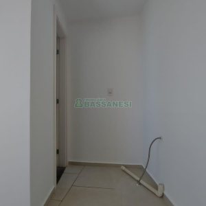 Sala com 35m², 1 vaga, no bairro Santa Catarina em Caxias do Sul para Alugar