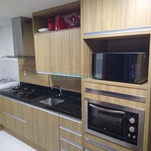 Apto Mobiliado com 49m², 2 dormitórios, 1 vaga, no bairro Bela Vista em Caxias do Sul para Alugar
