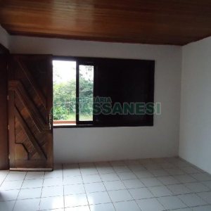 Casa com 242m², 5 dormitórios, 2 vagas, no bairro Esplanada em Caxias do Sul para Comprar