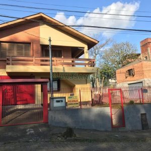 Casa com 242m², 5 dormitórios, 2 vagas, no bairro Esplanada em Caxias do Sul para Comprar