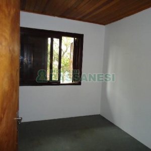 Casa com 242m², 5 dormitórios, 2 vagas, no bairro Esplanada em Caxias do Sul para Comprar