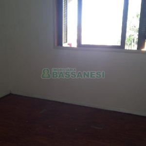 Casa com 242m², 5 dormitórios, 2 vagas, no bairro Esplanada em Caxias do Sul para Comprar