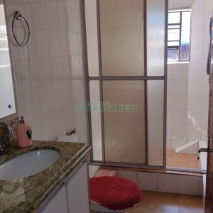 Casa com 170m², 6 dormitórios, 2 vagas, no bairro Bela Vista em Caxias do Sul para Comprar