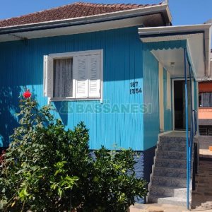 Casa com 170m², 6 dormitórios, 2 vagas, no bairro Bela Vista em Caxias do Sul para Comprar