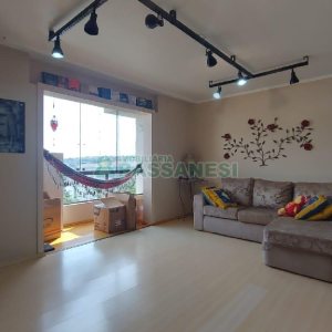 Apartamento com 88m², 3 dormitórios, 2 vagas, no bairro Pio X em Caxias do Sul para Comprar