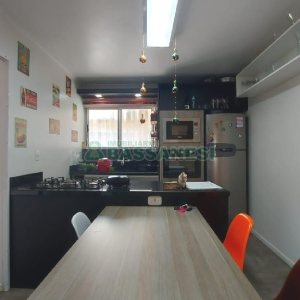 Apartamento com 88m², 3 dormitórios, 2 vagas, no bairro Pio X em Caxias do Sul para Comprar