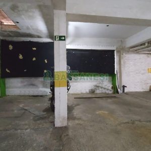 Apartamento com 88m², 3 dormitórios, 2 vagas, no bairro Pio X em Caxias do Sul para Comprar