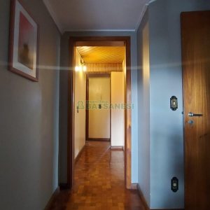 Casa com 340m², 3 dormitórios, 3 vagas, no bairro Panazzolo em Caxias do Sul para Comprar