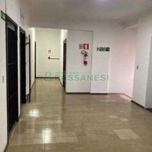 Sala com 52m², no bairro Centro em Caxias do Sul para Alugar
