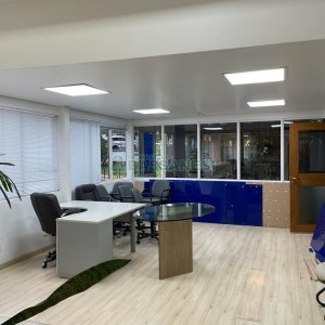 Loja com 92m², no bairro Jardim América em Caxias do Sul para Alugar