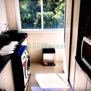 Apto Mobiliado com 86m², 2 dormitórios, 2 vagas, no bairro Cinqüentenário em Caxias do Sul para Alugar