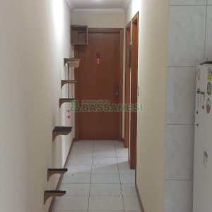 Apto Mobiliado com 65m², 2 dormitórios, 1 vaga, no bairro Petrópolis em Caxias do Sul para Alugar