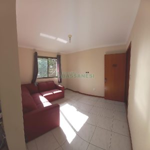 Apto Mobiliado com 65m², 2 dormitórios, 1 vaga, no bairro Petrópolis em Caxias do Sul para Alugar