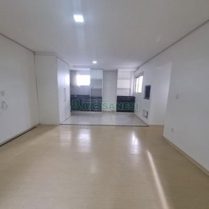 Apartamento com 110m², 3 dormitórios, 1 vaga, no bairro Cruzeiro em Caxias do Sul para Alugar