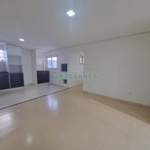 Apartamento com 110m², 3 dormitórios, 1 vaga, no bairro Cruzeiro em Caxias do Sul para Alugar