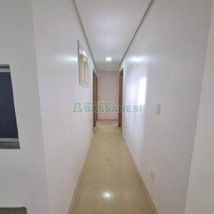 Apartamento com 110m², 3 dormitórios, 1 vaga, no bairro Cruzeiro em Caxias do Sul para Alugar