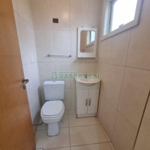 Apartamento com 110m², 3 dormitórios, 1 vaga, no bairro Cruzeiro em Caxias do Sul para Alugar