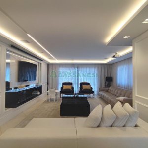 Apto Mobiliado com 304m², 3 dormitórios, 5 vagas, no bairro São Pelegrino em Caxias do Sul para Alugar