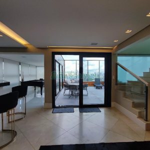 Apto Mobiliado com 304m², 3 dormitórios, 5 vagas, no bairro São Pelegrino em Caxias do Sul para Alugar