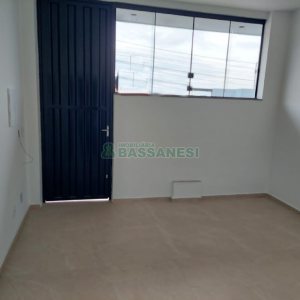 Pavilhão com 319m², no bairro Charqueadas em Caxias do Sul para Comprar