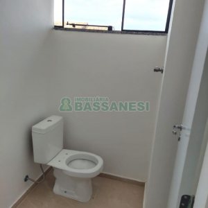 Pavilhão com 319m², no bairro Charqueadas em Caxias do Sul para Comprar