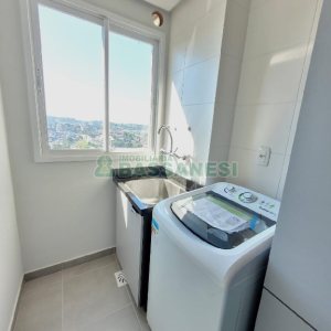 Apto Mobiliado com 55m², 2 dormitórios, 1 vaga, no bairro Panazzolo em Caxias do Sul para Alugar